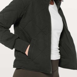 EUC Lululemon Forever Warm Reversible Jacket sz 6